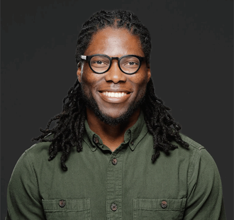 Photo of  Membre du programme des chercheurs mondiaux CIFAR-Azrieli 2024-2026, programme Avenir urbain de l’humanité; Université Harvard 